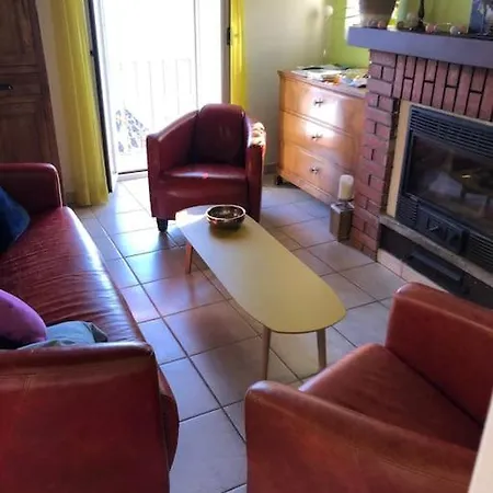 Feriehus Sunny And Cozy Flat With Breathtaking Views *
