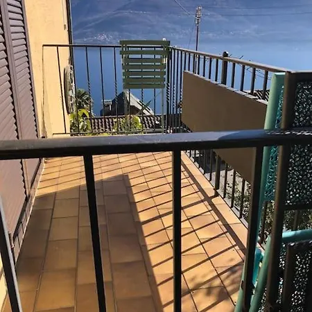 Sunny And Cozy Flat With Breathtaking Views Feriehus Brissago